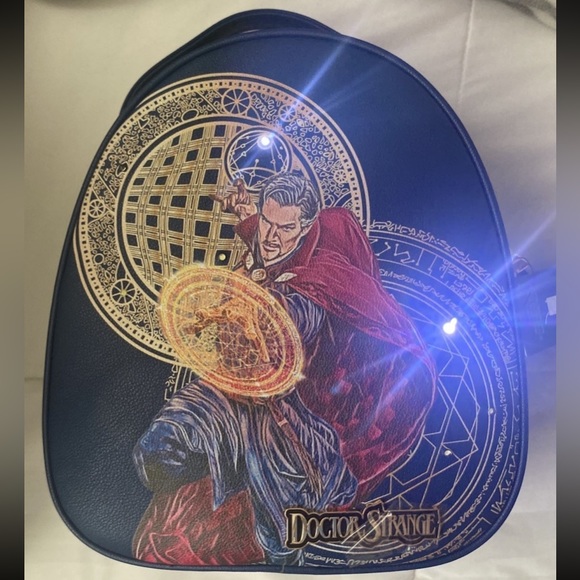 DR STRANGE BACKPACK (Light up) - Picture 2 of 4